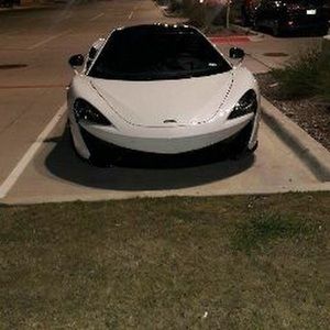 Meet your Posher, Blake